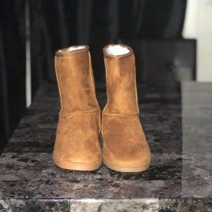 Brown Dawgs Boots